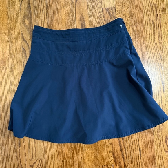 Izod Dresses & Skirts - Izod Navy Golf Athletic Skirt Skort Size 4